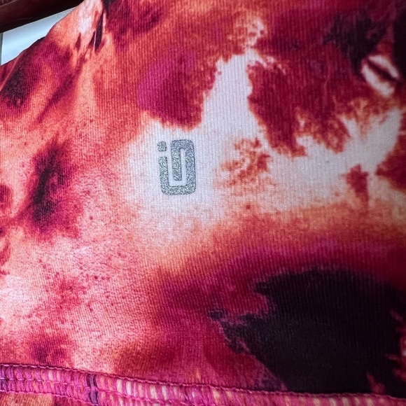 001. Nwt Id Ideology Plus Size Compression Tie-Dye Side-Pocket Crop Leggings 2X - Picture 8 of 9